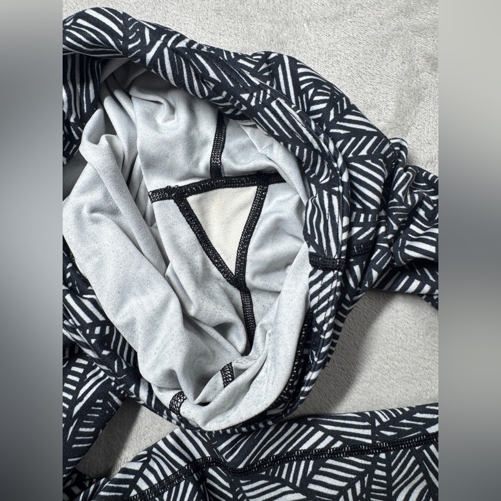 Lululemon Wunder Under Pant *Full-On Luxtreme Pretty Palm Black Angel Wing 4 - Picture 15 of 16